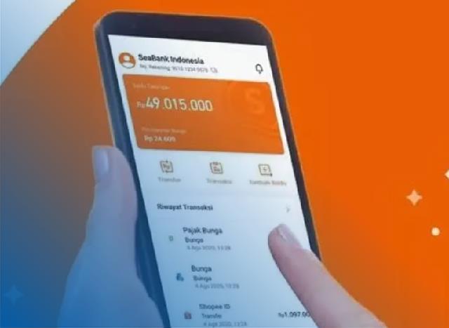 Cara Transfer BRI Ke Seabank Informasi mengenai Cara Transfer BRI Ke Seabank penting untuk diketahui jika kalian merupakan nasabah BRI yang ingin bertransaksi ke Seabank. Para pengguna aplikasi Shopee, tentu tidak asing dengan bank digital Seabank yang menawarkan banyak promo menarik di aplikasi e-commerce ini. Kalian hanya tinggal mengikuti beberapa langkah mudah saja untuk melakukan pengiriman uang. Bisa transfer menggunakan mobile banking BCA, ATM maupun metode lainnya. Adapun untuk penjelasan lebih lengkapnya dari Cara Transfer BRI Ke Seabank beserta kode transfer bisa kalian simak pada uraian dibawah ini. Cara Transfer BRI Ke Seabank BRI, sebagai bank BUMN terbesar telah menyediakan layanan perbankan yang lengkap, termasuk proses transfer antar bank dengan berbagai opsi metode yang bisa nasabah pilih. Seabank sendiri merupakan bank digital dari aplikasi Shopee Indonesia yang merupakan salah satu marketplace untuk berbelanja apapun secara online. Nah, salah satu cara untuk mengisi saldo Seabank dari rekening BCA ini adalah, kalian bisa memilih berbagai opsi caranya berikut ini. Cara Transfer BRI Ke Seabank Lewat ATM Cara pertama akan dibahas yakni transfer melalui mesin ATM yang dapat ditemukan di hampir seluruh wilayah Indonesia. Lebih jelasnya bisa kalian simak langkah berikut ini: Kunjungi mesin ATM terdekat dari lokasimu Masukkan kartu debit ke slot mesin ATM Pilih bahasa layanan “Bahasa Indonesia” Kemudian masukkan 6 digit PIN ATM Pilih “Transaksi Lain”, dan pilih “Transfer” Lanjut pilih “Transfer Ke Rek Bank Lain” Masukkan kode 535 sebagai kode Seabank Ikuti dengan nomor rekening seabank Masukkan besaran transfer sesuai kebutuhan Masukkan no referensi jika dibutuhkan Konfirmasi transaksi jika data sudah sesuai Tunggu hingga transaksi berhasil diproses Cara Transfer BRI Ke Seabank Lewat Mobile Banking Cara kedua adalah kirim uang dari BRI ke Seabank melalui BRImo atau layanan Mobile Banking BRI. Metode ini bisa dimanfaatkan jika kalian sudah melakukan aktivasi BRImo. Ini langkah transfernya : Pertama, buka akses aplikasi BRImo Masuk dengan username dan password Di menu utama, klik menu “Transfer” Selanjutnya klik “Tambah Penerima” Ketik di kolom pencarian dengan Bank BKE Pilih “Bank BKE” sebagai pengganti Seabank Masukkan no rekening Seabank tujuan Input jumlah transfer sesuai kebutuhan Pilih sumber dana jika diperlukan Jika sudah sesuai, klik “Transfer” Konfirmasi transaksi jika data telah sesuai Kemudian masukkan PIN BRImo Transaksi akan segera diproses Simpan struk sebagai bukti transaksi Cara Transfer BRI Ke Seabank Tanpa Biaya Admin Untuk menghindari adanya biaya admin, transfer dari BRI ke SeaBank bisa menggunakan layanan perantara Flip lho. Flip sendiri adalah penyedia layanan transfer beda bank gratis yang telah beroperasi sejak 2015. Flip sudah memiliki lisensi dari Bank Indonesia dengan no 18/196/DKSP/68. Sebelum melakukan transfer, nasabah perlu menyiapkan 4 hal dibawah ini : Akun Flip yang sudah terverifikasi Rekening BRI Rekening SeaBank Saldo yang cukup Jika sudah menyiapkan keempat syarat di atas, selanjutnya lakukan tahapan dibawah ini : Buka akses aplikasi Flip dan pilih menu “Transfer” Di layar “Pilih Opsi Transfer”, klik “Rekening Bank” Selanjutnya, silahkan ketuk tombol “Tujuan Baru” Akan muncul halaman “Pilih Bank Tujuan” Lalu ketik “SeaBank” pada kotak pencarian Setelah itu, nasabah bisa pilih “Seabank/Bank BKE” Masukkan no rekening dan ketuk tombol “Cek Rekening” Sistem akan menampilkan halaman nominal transfer Masukkan nominal transfer. Jika sudah, klik “Lanjutkan” Di halaman “Pilih Metode Transfer”, klik “Lihat Semua” Pada bagian “Transfer Bank”, pilih “Bank BRI” Ketuk tombol “Lanjut dengan Transfer Bank” Kalian akan melihat halaman “Transfer Sekarang” Buka aplikasi BRI mobile dan klik menu Transfer Klik “Antar Rekening”dan input no rekening BRI milik Flip Ketuk tombol “Send” dan masukkan PIN BRI mobile Kembali ke aplikasi Flip. Klik tombol “Saya Sudah Transfer” Tunggu proses transfer berhasil maksimal 10 menit Transfer dari BCA ke SeaBank melalui Flip sudah berhasil Kode Transfer Ke Seabank Sama seperti saat melakukan Cara Transfer BRI Ke Mandiri, dalam mempraktekkan prosedur dari Cara Transfer BRI Ke Seabank, nasabah membutuhkan Kode Transfer ke Seabank. Untuk Bank Seabank, kode banknya adalah 535. Kode ini menjadi kunci untuk memastikan bahwa transaksi yang dilakukan mencapai tujuan dengan tepat. Kode ini tidak hanya berperan dalam proses transfer antar bank saja, tetapi juga dalam berbagai transaksi online lainnya. Apakah transfer via BRImo lebih cepat dibandingkan transfer via ATM? Ya, Cara Transfer BRI Ke Seabank via BRImo lebih cepat jika dibandingkan transfer via ATM. Nasabah juga bisa melakukannya dimanapun tanpa perlu ke ATM atau ke kantor cabang. Biaya admin untuk transfer BI-FAST melalui BRImo sendiri adalah Rp 2.500 per transaksi. Termasuk lebih murah bukan jika dibandingkan dengan biaya transfer online biasa ? Apakah transfer via BRImo selalu berhasil dalam satu menit Transfer melalui BRImo tidak selalu berhasil dalam waktu satu menit. Meski memungkinkan pengguna untuk melakukan transaksi secara cepat dan praktis. Namun beberapa faktor dapat menyebabkan proses transfer menjadi gagal atau terganggu, seperti: Gangguan jaringan internet dapat menghambat proses transfer yang dilakukan Masalah teknis pada aplikasi BRImo dapat menyebabkan transaksi gagal atau terlambat Kesalahan dalam memasukkan no rekening tujuan atau nominal transfer juga dapat menyebabkan transaksi gagal Demikianlah penjelasan yang dapat disampaikan mengenai Cara Transfer BRI Ke Seabank. Cek berita lainnya di Cara Transfer BRI Ke GoPay.